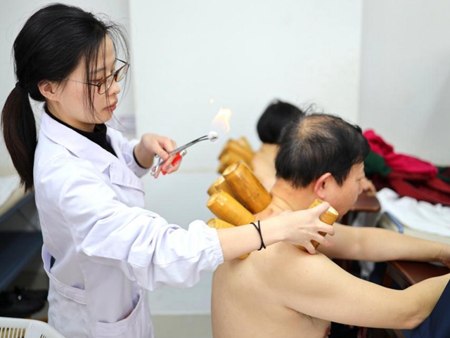 祛濕散寒，中醫(yī)藥點燃江南“小太陽”