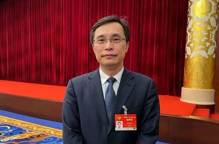 【兩會(huì)?關(guān)注】黃璐琦委員與習(xí)近平總書記面對(duì)面，都匯報(bào)了什么？